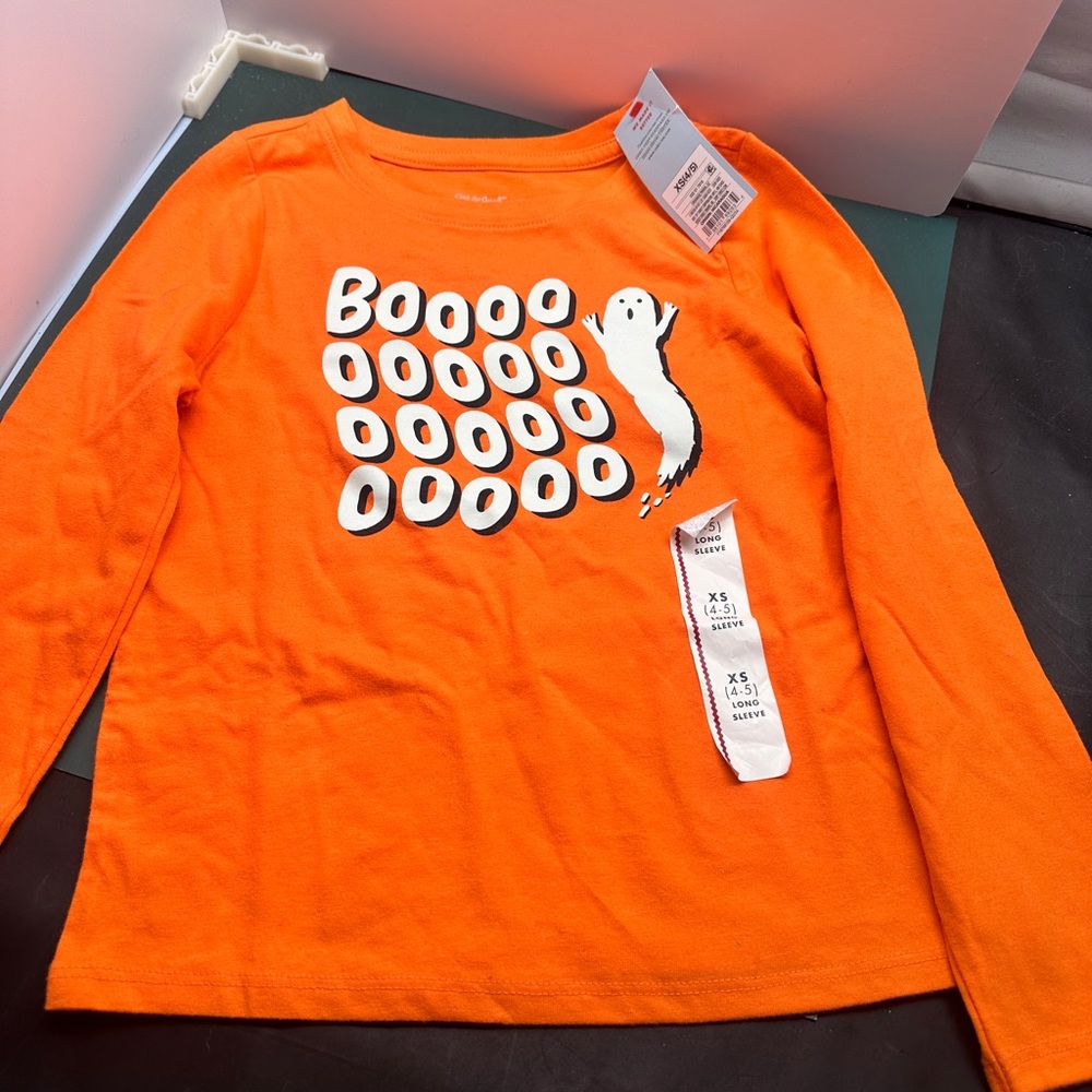 Kids Cat & Jack Halloween “Boooo” long sleeve tee, size XS 4/5